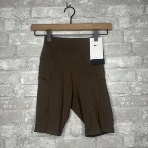 Nike One Women's Training High-Rise Shorts 8" NWT Size XS (Olive) FZ6758-004
